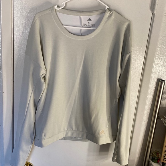 adidas Sweaters - Adidas workout sweater